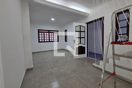 Sala de casa para alugar com 3 quartos, 197m² em Canto do Forte, Praia Grande