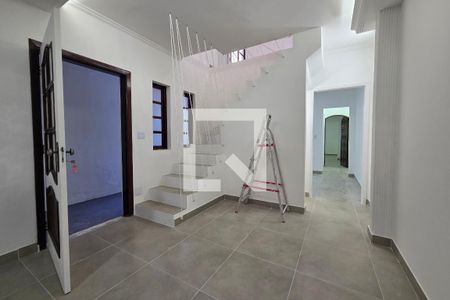 Sala de casa para alugar com 3 quartos, 197m² em Canto do Forte, Praia Grande