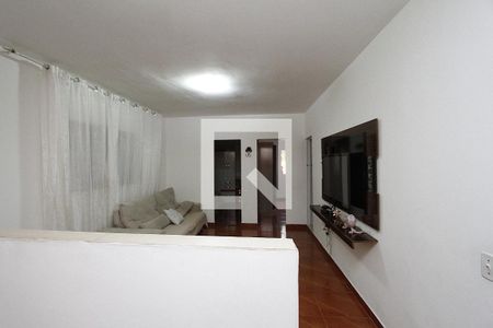Sala de casa à venda com 3 quartos, 160m² em Estoril, Belo Horizonte