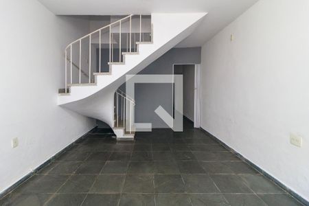 Sala de casa para alugar com 2 quartos, 108m² em Chácara Santo Antônio (zona Sul), São Paulo