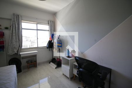 Quarto 1 de apartamento para alugar com 3 quartos, 100m² em Taquara, Rio de Janeiro