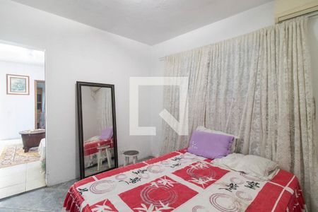 Quarto 1 de casa para alugar com 2 quartos, 75m² em Espírito Santo, Porto Alegre