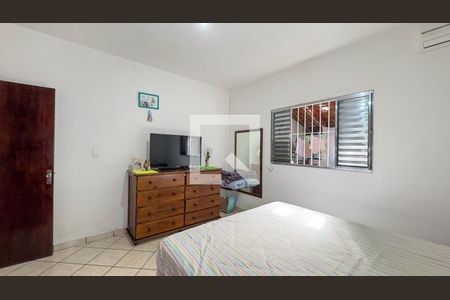 Quarto 1 de casa à venda com 3 quartos, 221m² em Jardim Sao Luiz, São Paulo