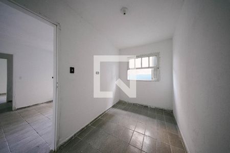 Quarto de casa para alugar com 1 quarto, 40m² em Parque Boturussu, São Paulo