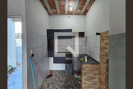 Cozinha de casa para alugar com 1 quarto, 30m² em Fábrica de Pólvora, Mesquita