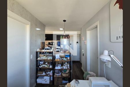 Sala de apartamento à venda com 2 quartos, 36m² em Vila das Bandeiras, Guarulhos