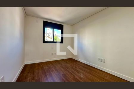 Quarto de apartamento à venda com 3 quartos, 81m² em Nova Suíça, Belo Horizonte