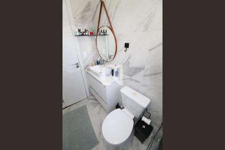 Banheiro da Suíte 1 de casa para alugar com 3 quartos, 100m² em Jardim Satélite, São José dos Campos