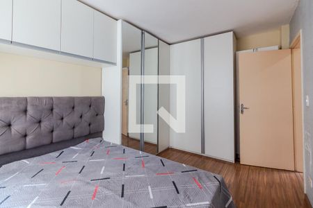 Quarto 1 de apartamento para alugar com 2 quartos, 60m² em Cristal, Porto Alegre