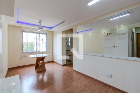 Sala de apartamento para alugar com 2 quartos, 60m² em Cristal, Porto Alegre