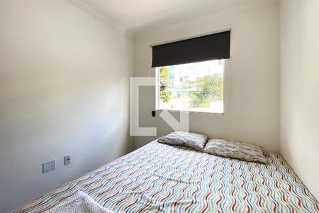 Quarto 1 de apartamento para alugar com 2 quartos, 48m² em Maria Virgínia, Belo Horizonte