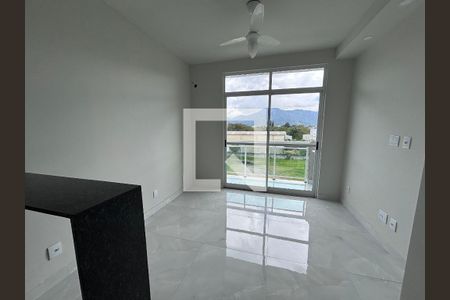 Sala de apartamento para alugar com 1 quarto, 33m² em Recreio dos Bandeirantes, Rio de Janeiro