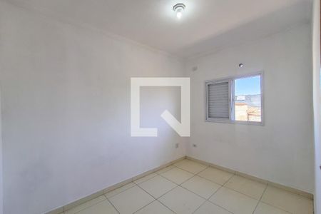 Quarto 1 de casa de condomínio para alugar com 2 quartos, 60m² em Vila Sonia, Praia Grande