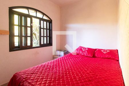 Quarto 1 de casa à venda com 4 quartos, 200m² em Campo de Santana, Curitiba