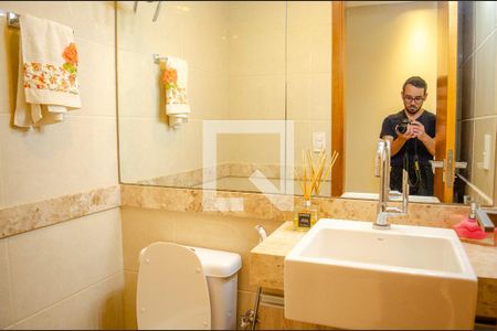 Lavabo de apartamento à venda com 3 quartos, 148m² em Jardim Goiás, Goiânia