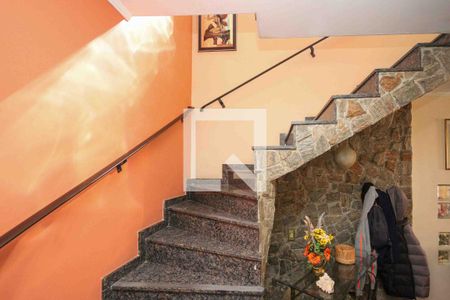 Escada de casa à venda com 4 quartos, 100m² em Vila Prudente, São Paulo