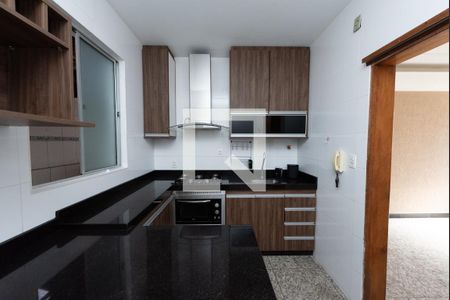 Cozinha de apartamento à venda com 2 quartos, 71m² em Eldorado, Contagem