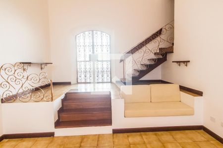 Sala  de casa de condomínio para alugar com 3 quartos, 256m² em Residencial Quatro (alphaville), Santana de Parnaíba