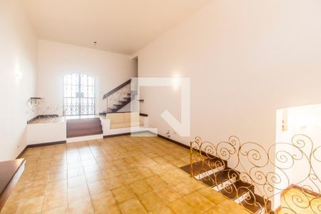 Sala  de casa de condomínio para alugar com 3 quartos, 256m² em Residencial Quatro (alphaville), Santana de Parnaíba