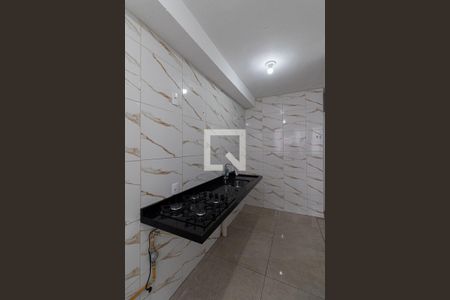 Sala/Cozinha/Área de Serviço  de apartamento para alugar com 2 quartos, 42m² em Fazenda Caguaçu, São Paulo