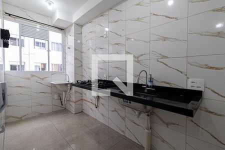 Sala/Cozinha/Área de Serviço  de apartamento para alugar com 2 quartos, 42m² em Fazenda Caguaçu, São Paulo
