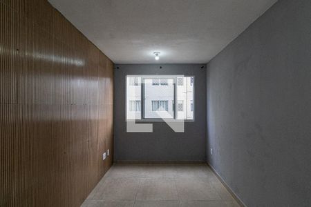 Sala/Cozinha/Área de Serviço  de apartamento para alugar com 2 quartos, 42m² em Fazenda Caguaçu, São Paulo