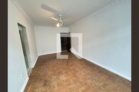 Sala de apartamento para alugar com 3 quartos, 58m² em Quintino Bocaiúva, Rio de Janeiro