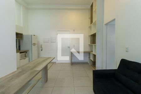 Sala de apartamento para alugar com 1 quarto, 38m² em Granja Viana, Cotia