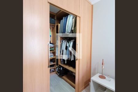 Quarto de casa de condomínio à venda com 3 quartos, 137m² em Jardim Santo Antônio, Santo André