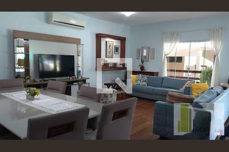 Casa à venda com 4 quartos, 258m² em Taquara, Rio de Janeiro