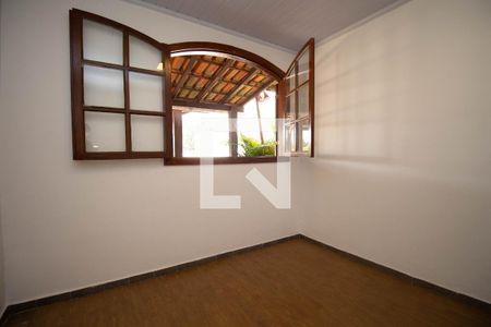 Quarto 1 de casa para alugar com 5 quartos, 250m² em Lago, Brasília