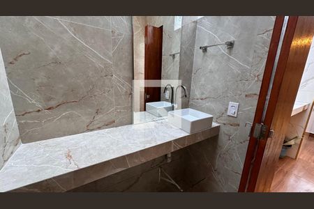 Casa para alugar com 2 quartos, 60m² em Conjunto Promorar Sao Luis, São Paulo