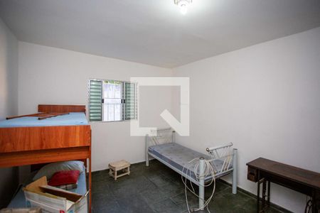 Casa 1 - Quarto de casa para alugar com 2 quartos, 110m² em Taboão, Diadema