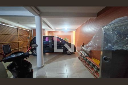 Casa para alugar com 4 quartos, 500m² em Jardim Ubirajara (zona Sul), São Paulo