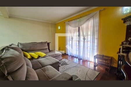 Casa à venda com 4 quartos, 500m² em Jardim Ubirajara (zona Sul), São Paulo