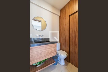 Banheiro Social de apartamento à venda com 1 quarto, 54m² em Alphaville Empresarial, Barueri