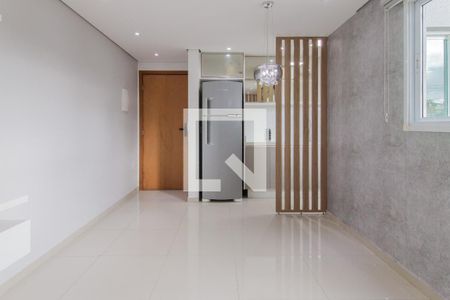 Apartamento para alugar com 3 quartos, 70m² em Vila Assis Brasil, Mauá