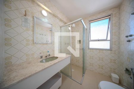 Banheiro de apartamento para alugar com 1 quarto, 45m² em Vila Buarque, São Paulo
