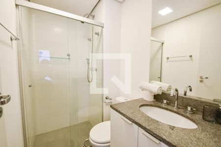 Banheiro de kitnet/studio à venda com 1 quarto, 25m² em Liberdade, São Paulo