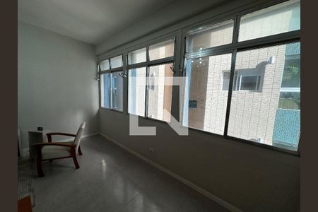 Sala de apartamento para alugar com 3 quartos, 103m² em Itararé, São Vicente