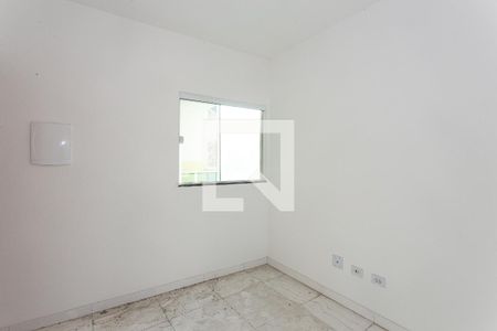 Sala e Cozinha de apartamento à venda com 2 quartos, 43m² em Vila Santa Isabel, São Paulo