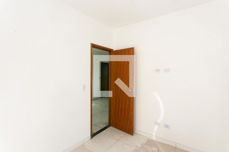 Quarto 1 de apartamento à venda com 2 quartos, 43m² em Vila Santa Isabel, São Paulo