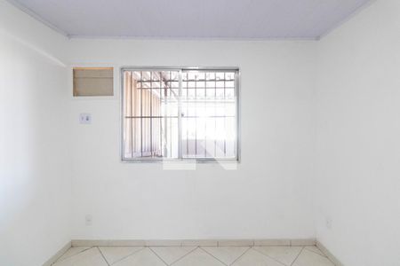 Sala/Quarto de casa para alugar com 1 quarto, 49m² em Campo Grande, Rio de Janeiro