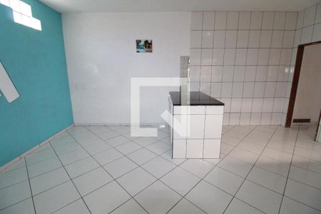 Sala / Cozinha de casa para alugar com 1 quarto, 50m² em Vila Terezinha, São José dos Campos