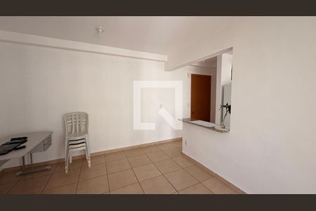 Sala de apartamento para alugar com 3 quartos, 65m² em Vila Alzira, Aparecida de Goiânia