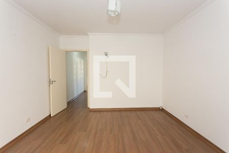 Quarto 1 de casa à venda com 2 quartos, 180m² em Vila Carrão, São Paulo