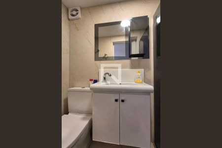 Banheiro de apartamento à venda com 3 quartos, 76m² em Jardim do Trevo, Campinas