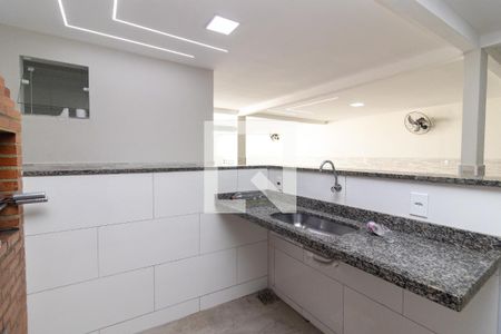 Cozinha de casa para alugar com 3 quartos, 225m² em Realengo, Rio de Janeiro