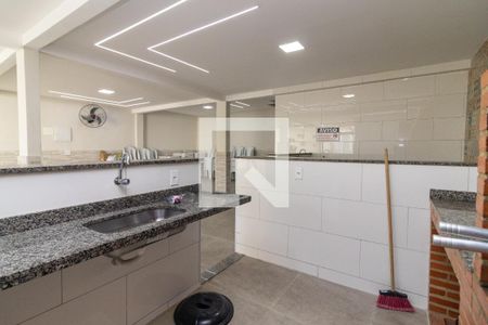 Cozinha de casa para alugar com 3 quartos, 225m² em Realengo, Rio de Janeiro