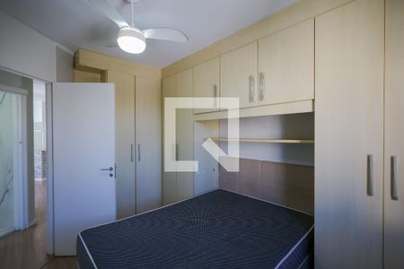 Quarto 1 de apartamento para alugar com 2 quartos, 50m² em Jardim Alzira, São Paulo